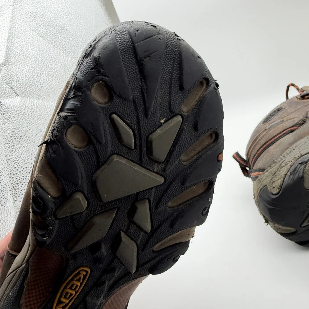KEEN Hiking Boots Mens 10 Brown Waterproof Leather Trail Shoes ASTM F2892-11